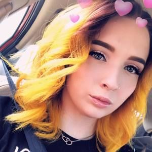 Meet your Posher, Carley